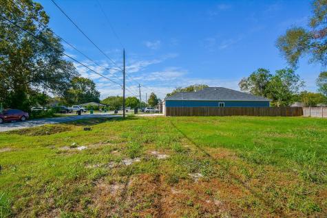 4607 Larkspur Street Houston TX 77051