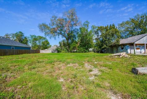 4607 Larkspur Street Houston TX 77051
