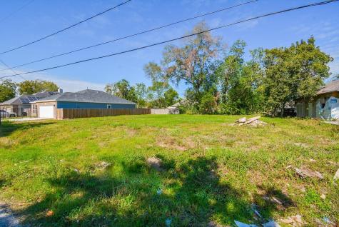4607 Larkspur Street Houston TX 77051