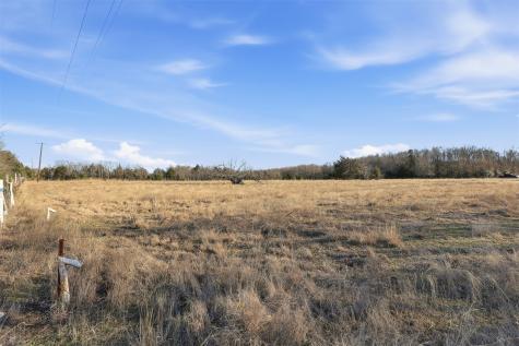 143 Texas Road 473 Teague TX 75860