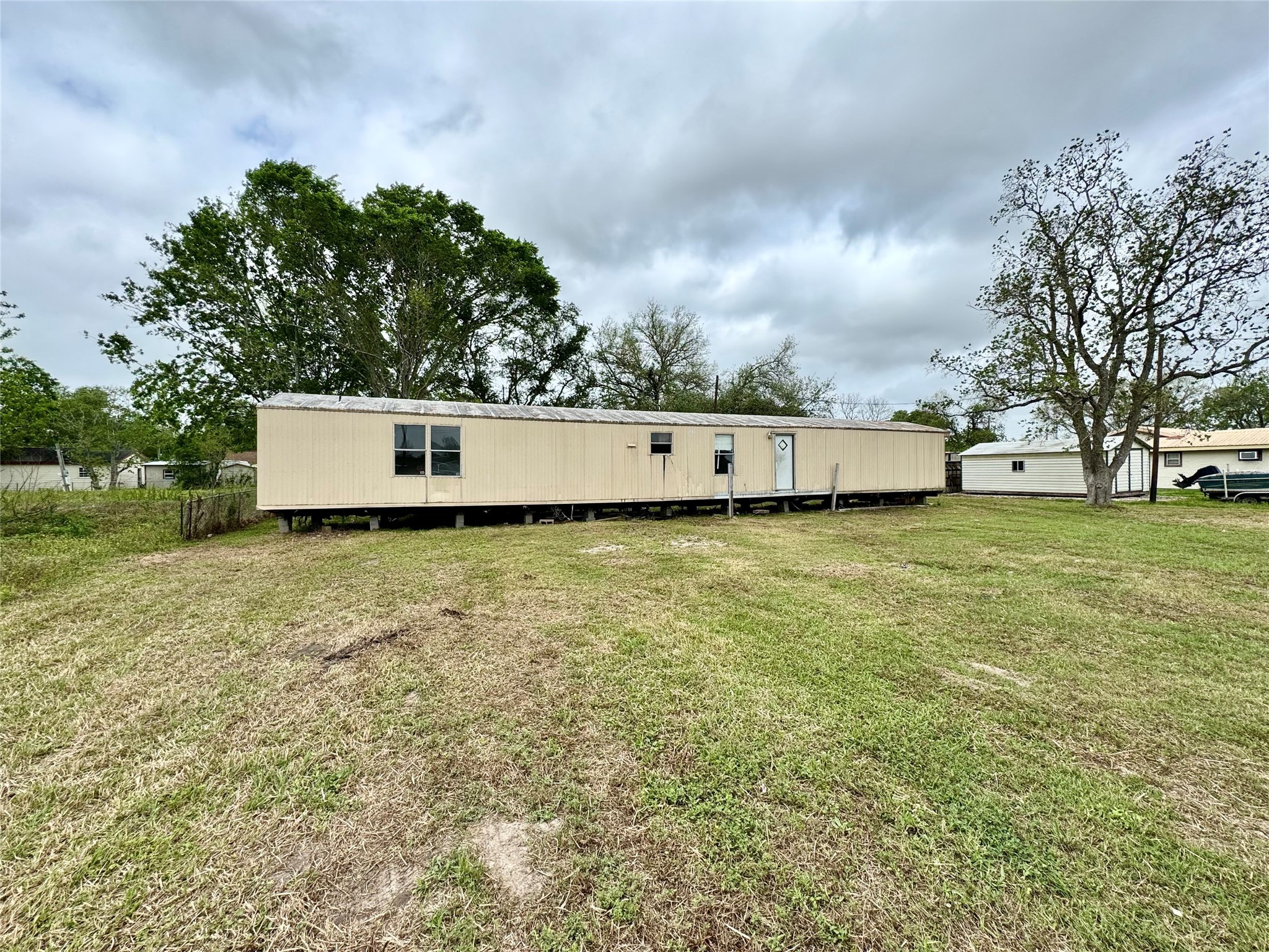 2534 County Road 146 Alvin TX 77511