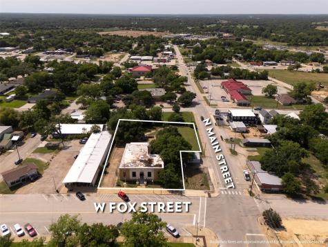 102 W Fox Street Caldwell TX 77836