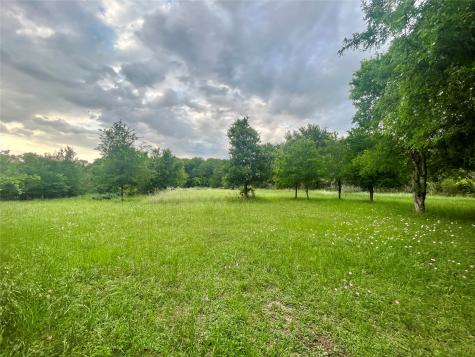 198 Riverside Drive La Grange TX 78945