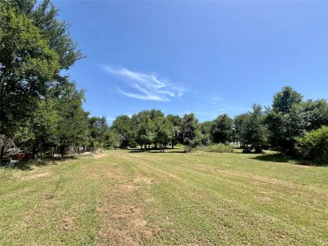 198 Riverside Drive La Grange TX 78945