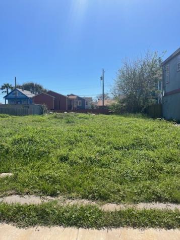 3819 Avenue S Galveston TX 77550
