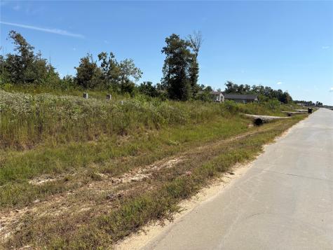 1256 Road 5606 Cleveland TX 77327