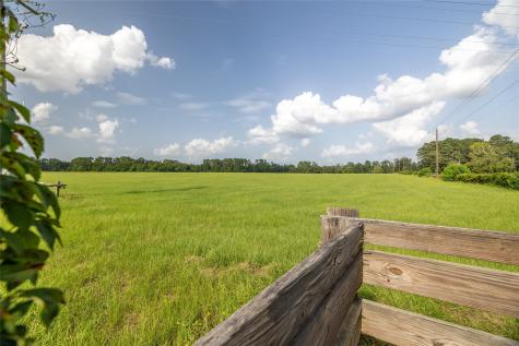 1186 Fm-1725 Cleveland TX 77328