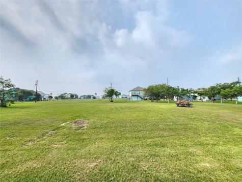 Lot 643-644 Swallow Drive Palacios TX 77465