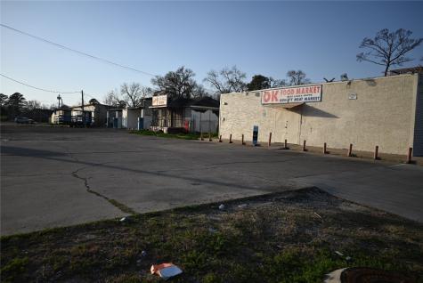 4625 Laura Koppe Road Houston TX 77016