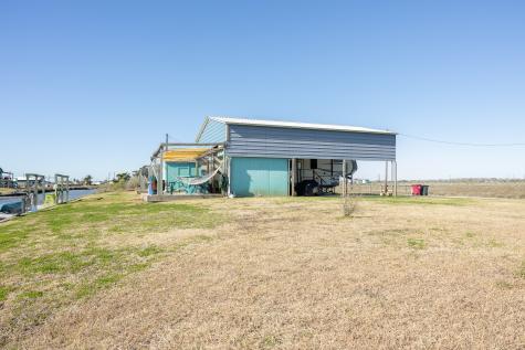 179 Nautilus Street Sargent TX 77414
