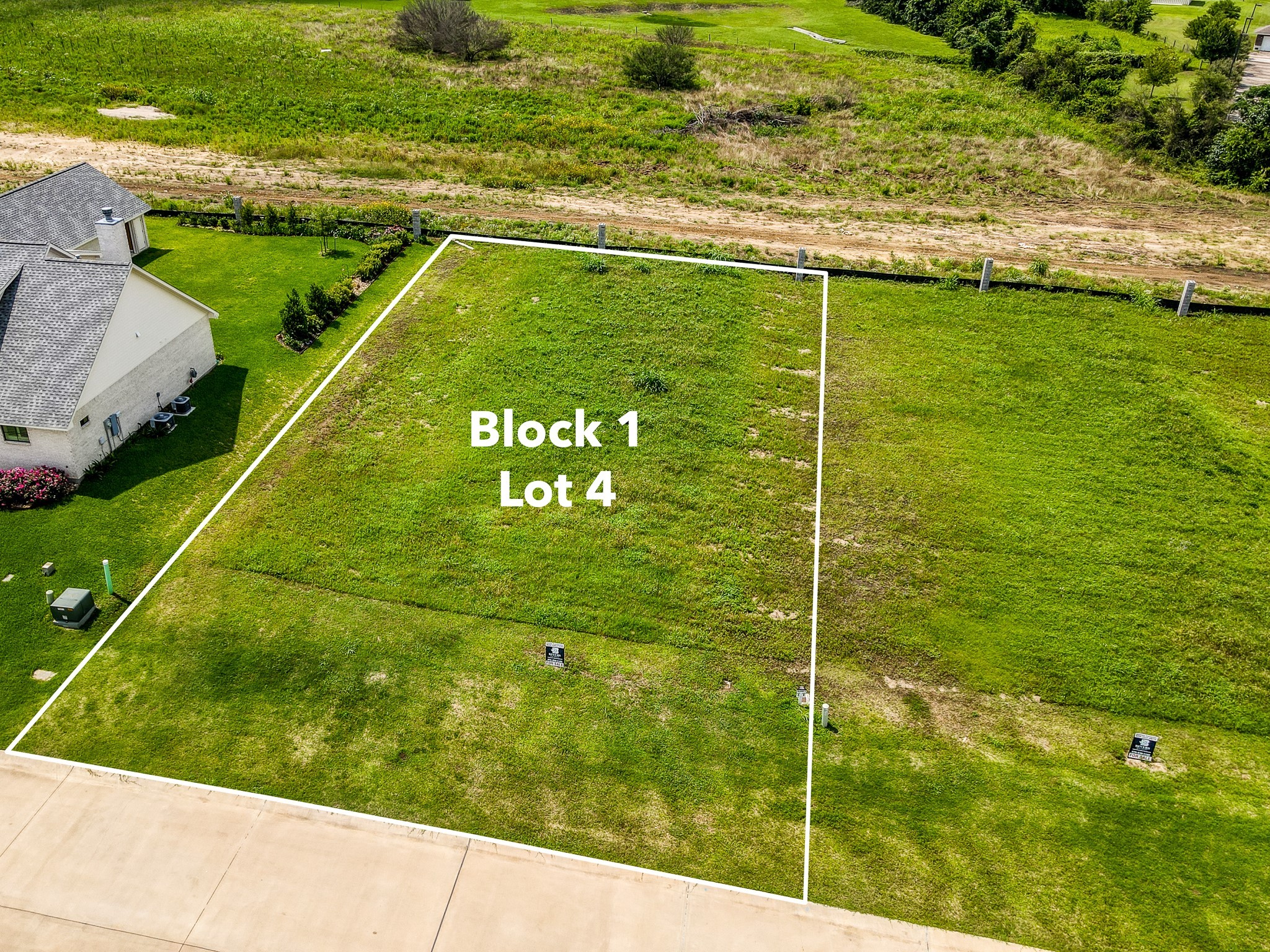 2433 Oak Hollow Lane Brenham TX 77833