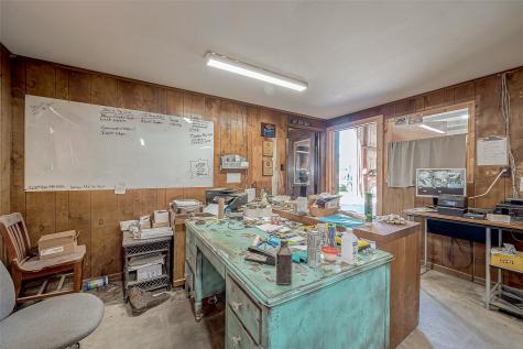8231 Charity Street Needville TX 77461