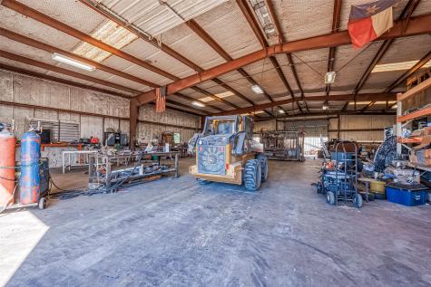 8231 Charity Street Needville TX 77461