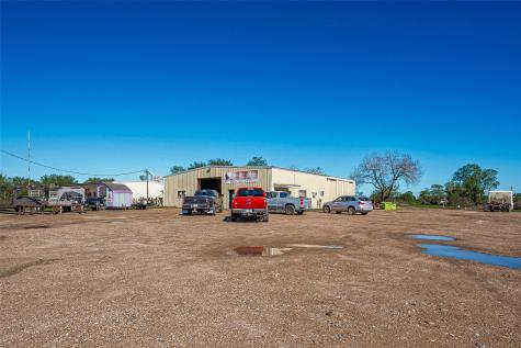 8231 Charity Street Needville TX 77461