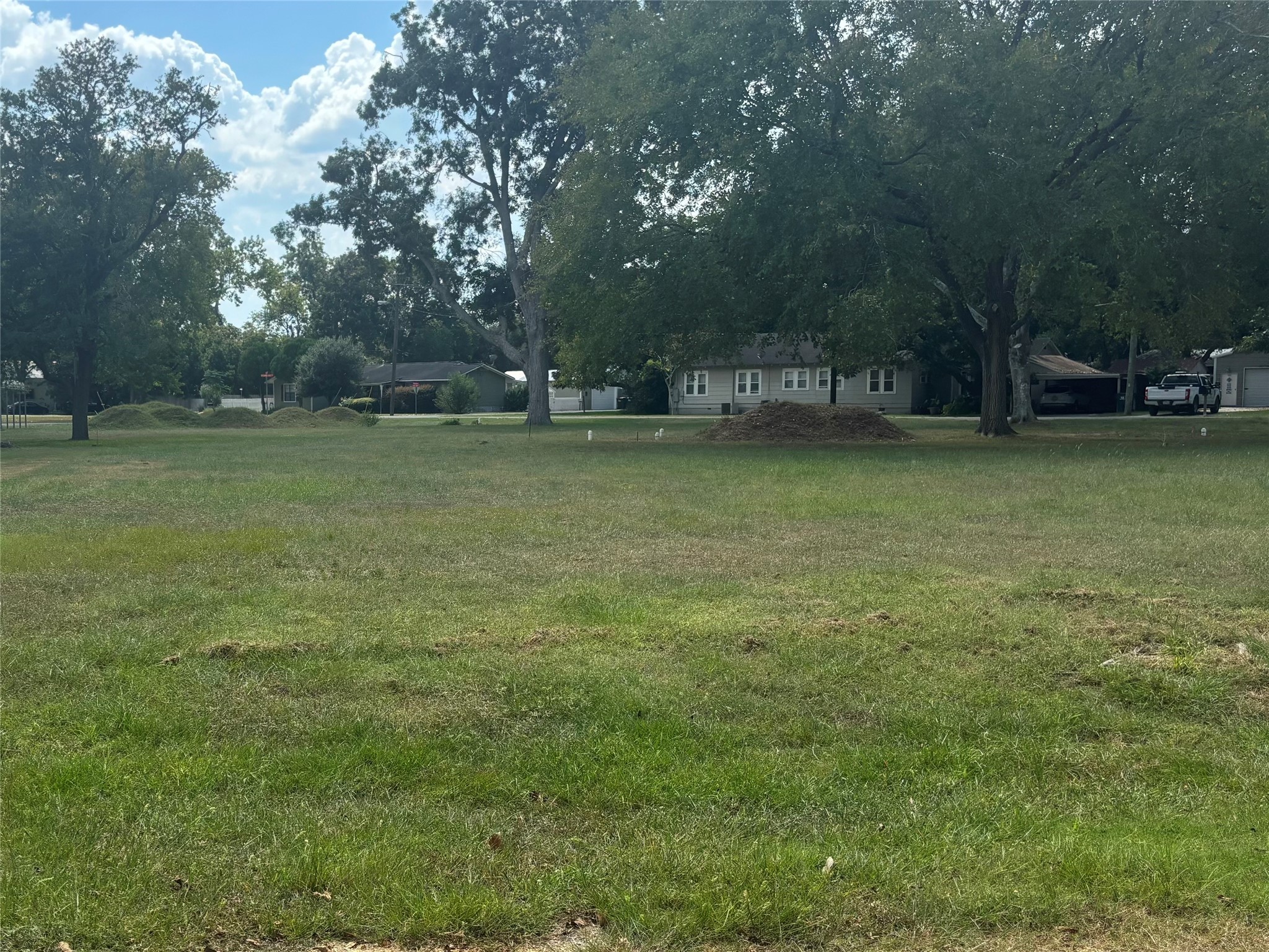 Live Oak Street Columbus TX 78934