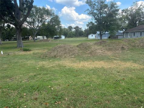 Live Oak Street Columbus TX 78934