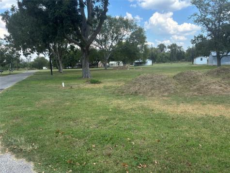 Live Oak Street Columbus TX 78934