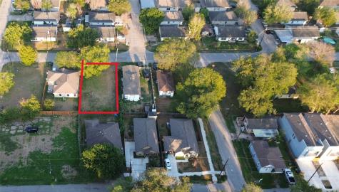 2109 Sam Wilson Street Houston TX 77020