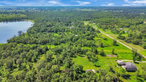 1215 China Grove Drive Rosharon TX 77583