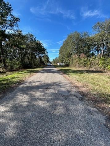 1964 County Road 3434 North Cleveland TX 77327