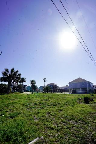 4114 Las Palmas Street Galveston TX 77554