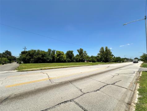 414 W Main Street Baytown TX 77520