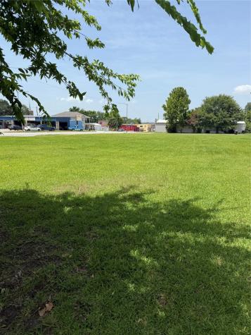 414 W Main Street Baytown TX 77520