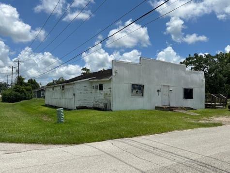 326 N Erskine Street Angleton TX 77515