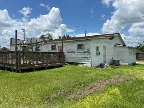 326 N Erskine Street Angleton TX 77515