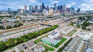 2712 Street Emanuel Street Houston TX 77004