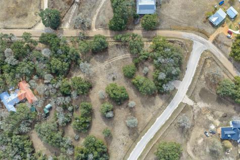 110 Drake Lane - Lot 25 Round Top TX 78954