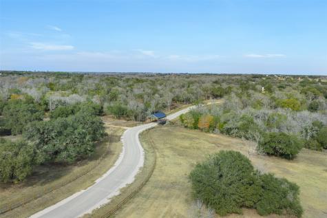 110 Drake Lane - Lot 25 Round Top TX 78954