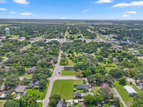 Avenue I S Matthew Corner S Bay City TX 77414