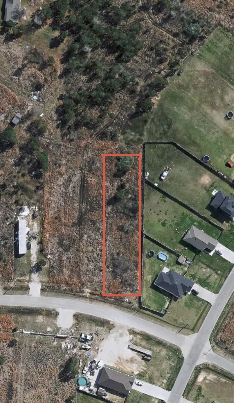 668 Road 5109 Cleveland TX 77327