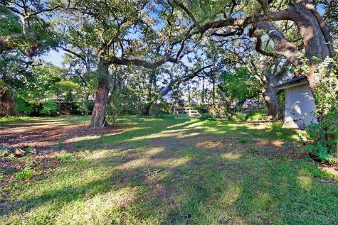 116 Balsam Street Lake Jackson TX 77566