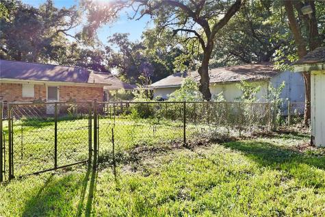 116 Balsam Street Lake Jackson TX 77566