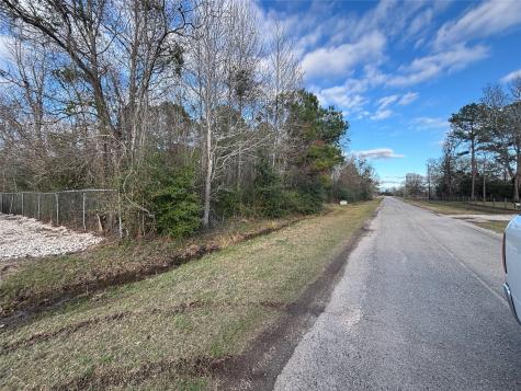 0 Tx-321 Dayton TX 77535