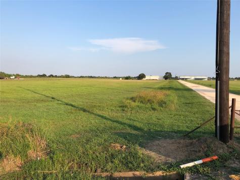 3715 Highway 59 Rosenberg TX 77471