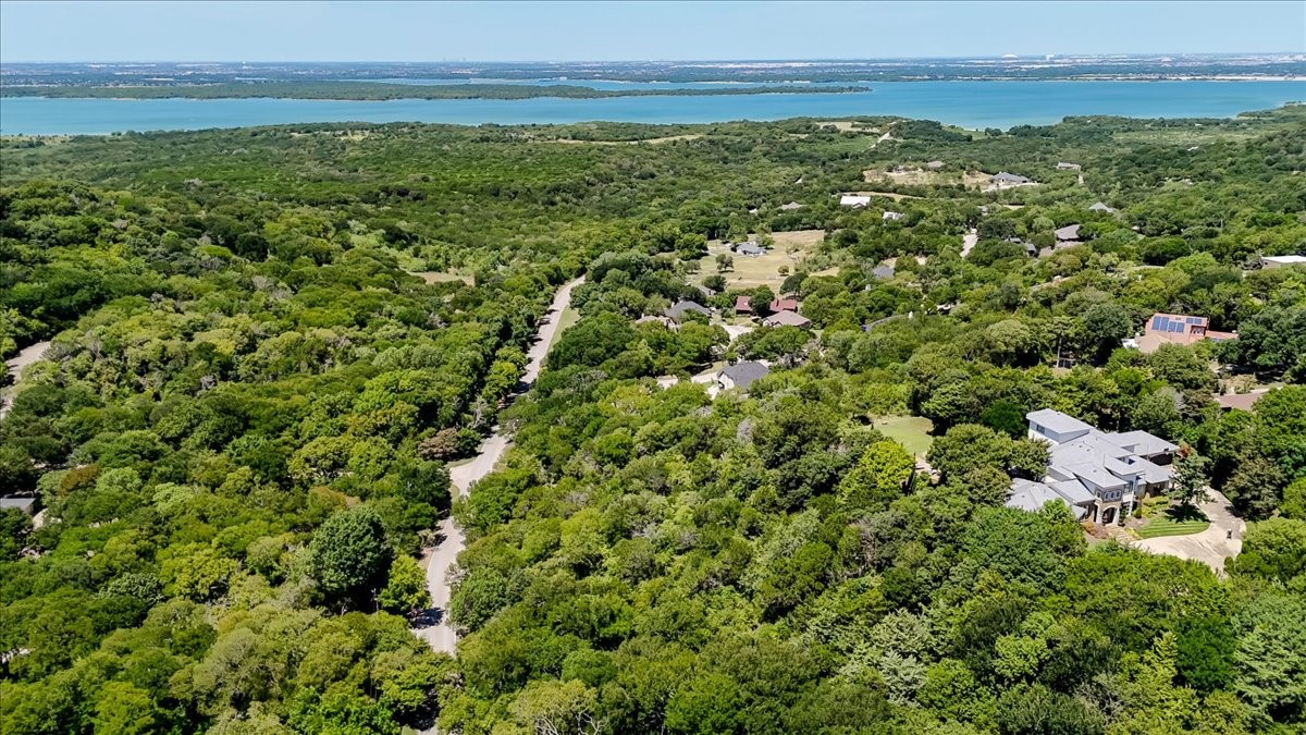 1896 W Belt Line Road Cedar Hill TX 75104