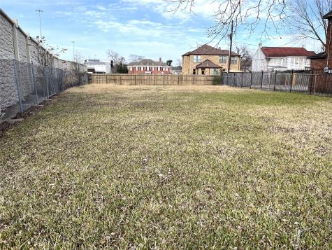 2209 Wichita Street Houston TX 77004
