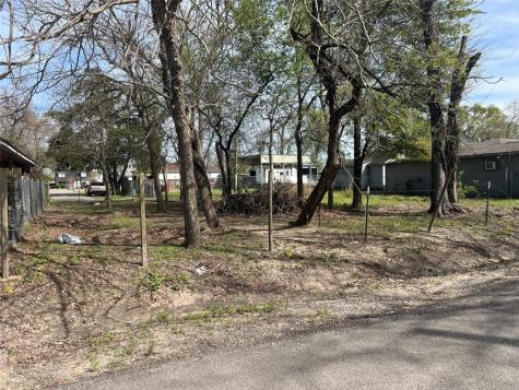 01 Henrietta Street Houston TX 77088