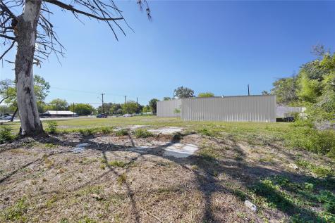 2111 Rigsby Avenue San Antonio TX 78210