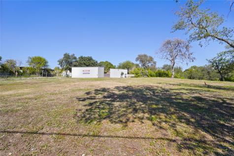 2111 Rigsby Avenue San Antonio TX 78210