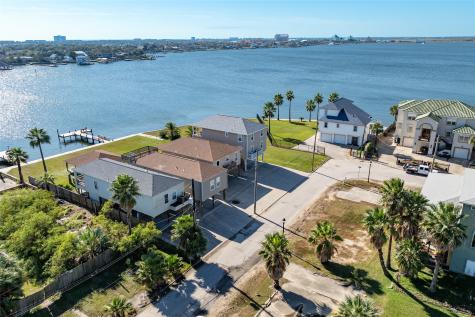 1120 64th Street Galveston TX 77551