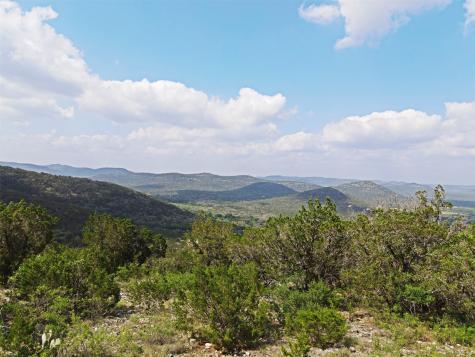 Tbd Lot 32 Valley Vista Subdivision Concan TX 78838