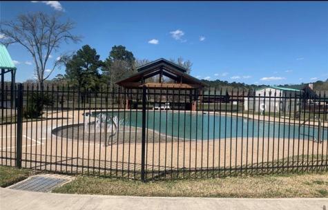 12 Hillsborough Drive Huntsville TX 77340