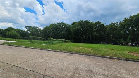 200 Avenue L Baytown TX 77520