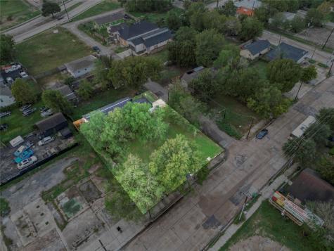 3350 Holman Street Houston TX 77004