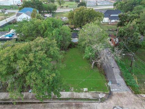 3350 Holman Street Houston TX 77004