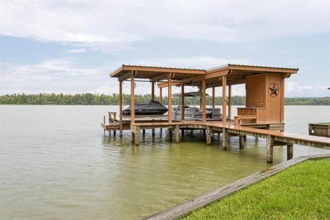 96 Lake View Drive Huntsville TX 77320